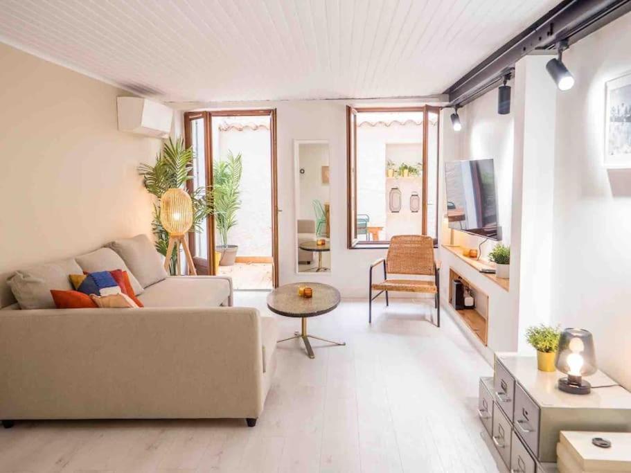 T2 47M2 Avec Terrasse - Proche Gare Marseille Lägenhet Exteriör bild